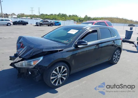 2019 Hyundai Elantra Gt z USA, uszkodzony, nr VIN KMHH35LE4KU117795